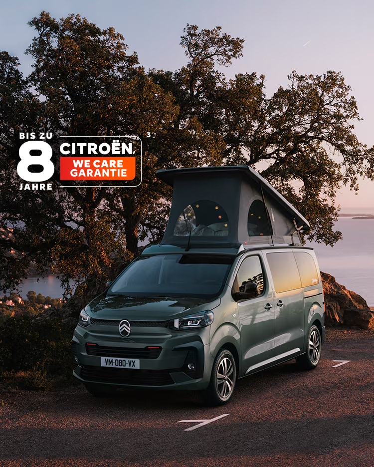 Citroën Holidays parke dinf front of the sea