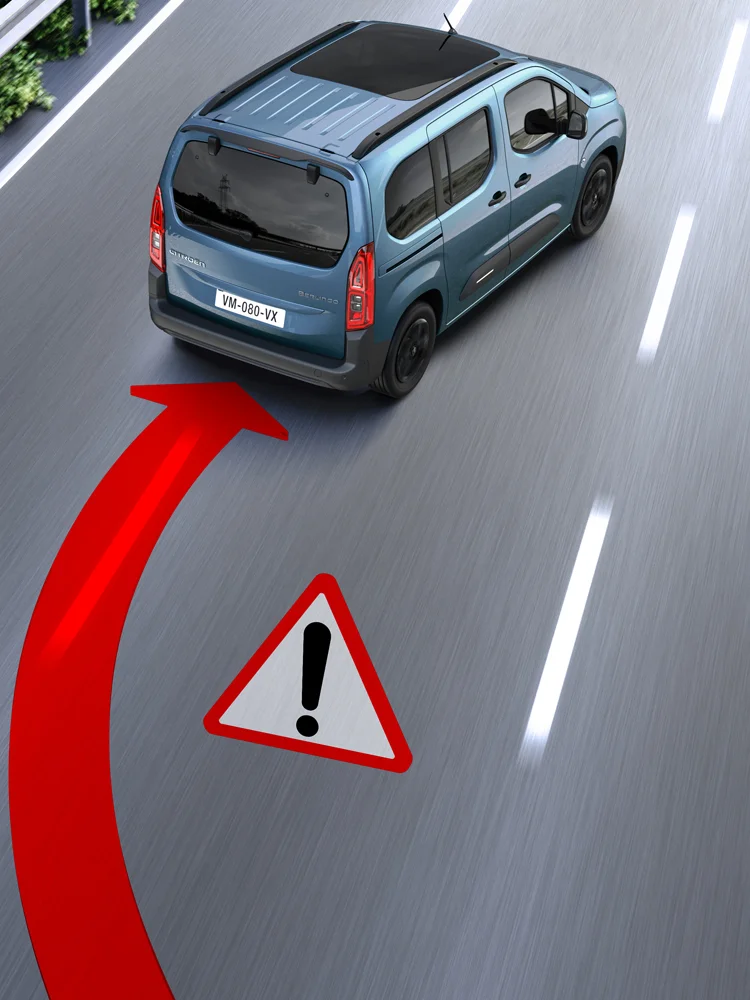 Rear three‑quarter view ë-Berlingo with Lane Departure Warning for safety, visibility, efficiency and assured lane‑keeping