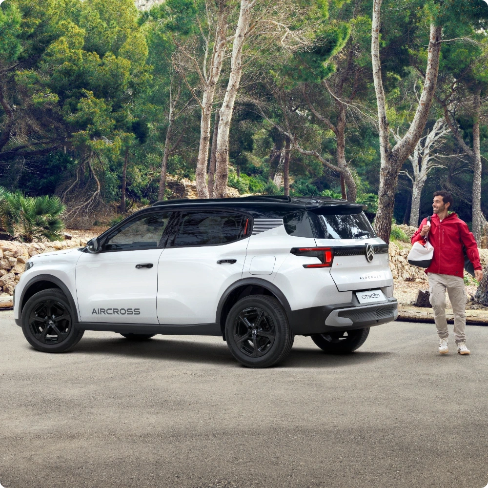 Front driving view of Citroën C3 Aircross Hybrid SUV showcasing efficient hybrid technology for smooth, economical and affordable everyday mobility.