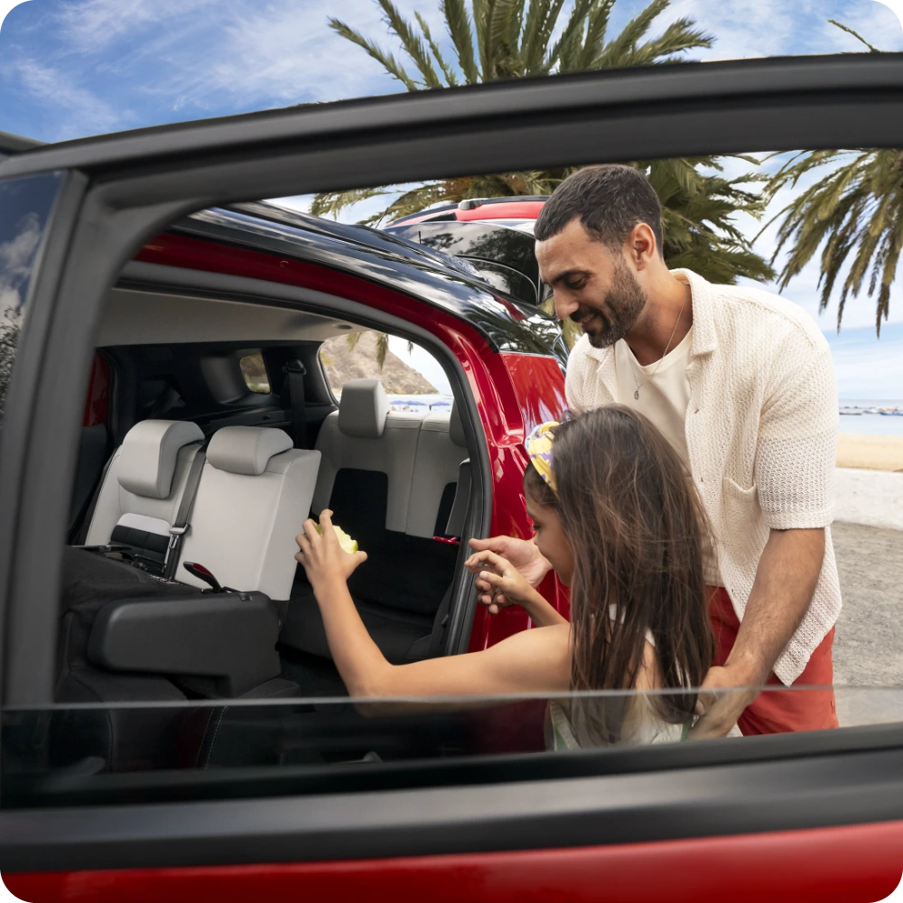 Rear access view of Citroën C3 Aircross SUV highlighting seven‑seat versatility for practical, family‑friendly and affordable everyday mobility.