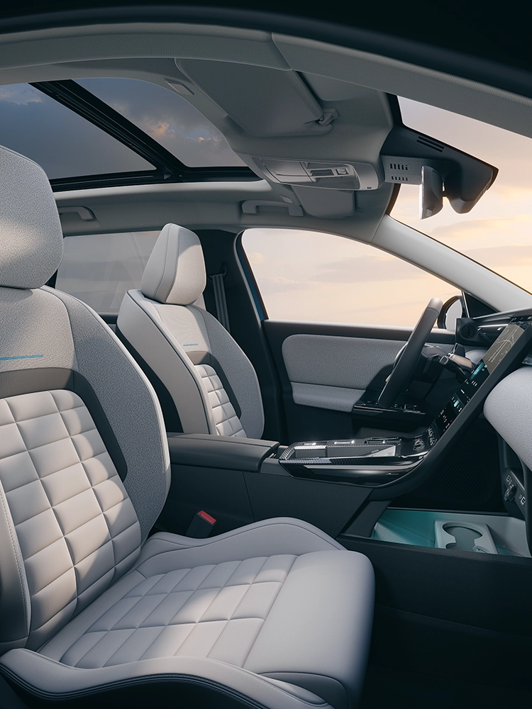 Innenansicht der Vordersitze des Citroën ë-C5 Aircross Emeraude; zeigt die Citroën Advanced Comfort Sitze sowie Komfort und Platzangebot des Familien-SUV